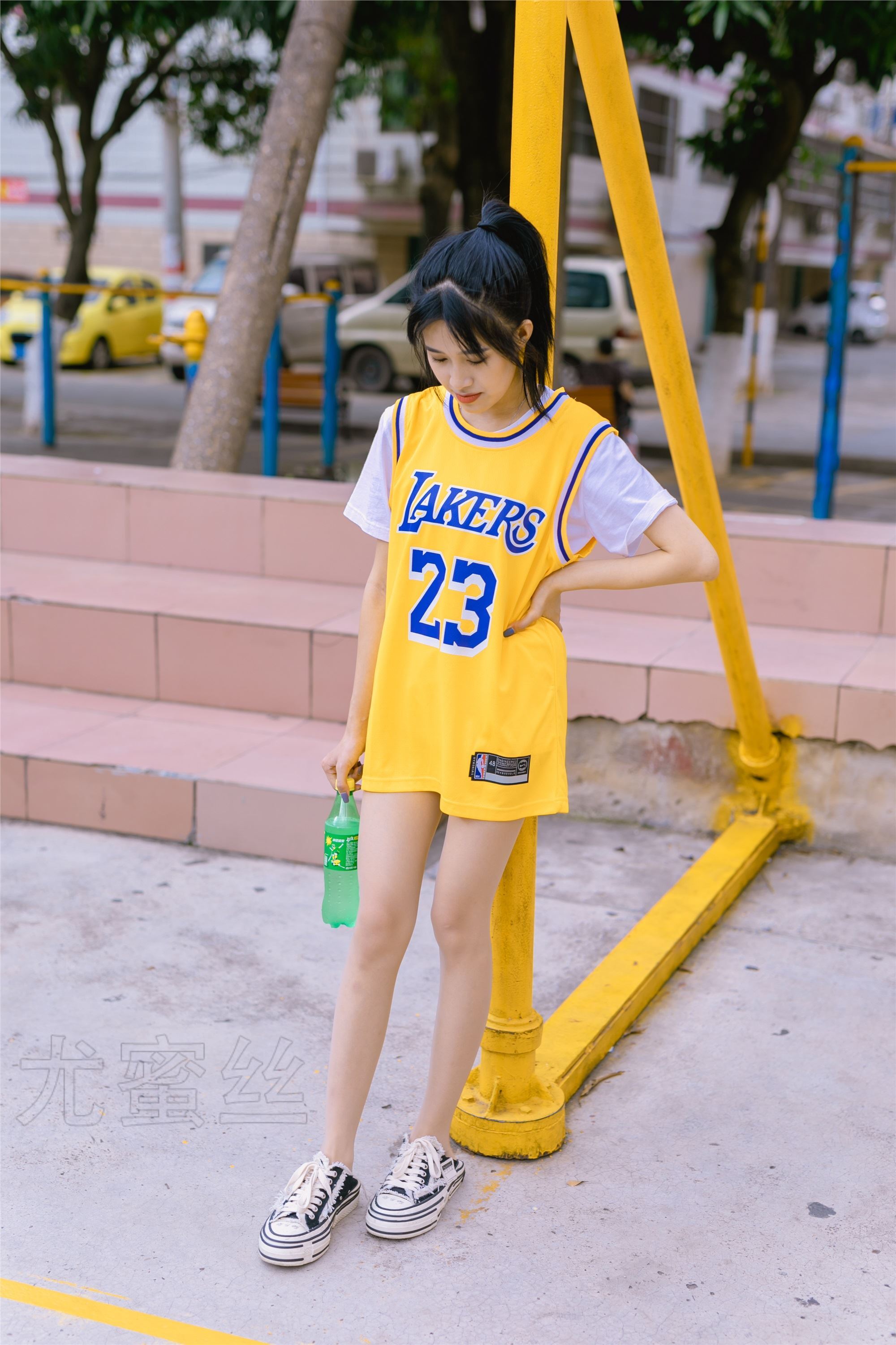 尤蜜丝 穿搭写真 NO.053